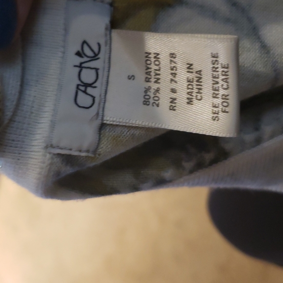Cache tank top - Picture 4 of 5